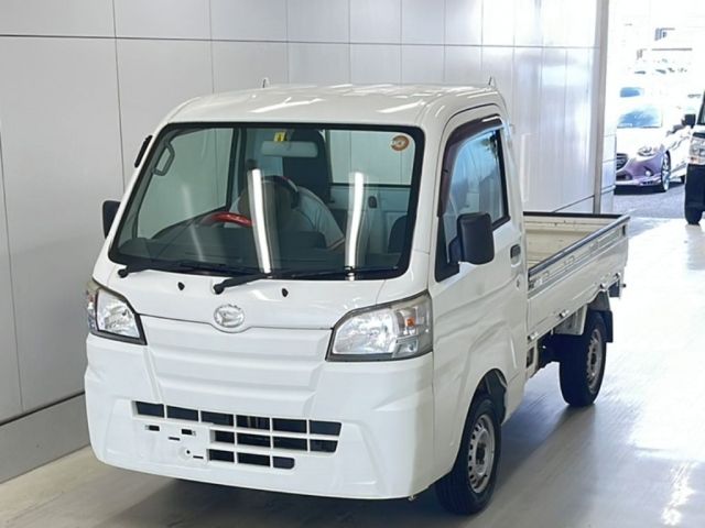 1044 DAIHATSU HIJET TRUCK S500P 2015 г. (KCAA Yamaguchi)